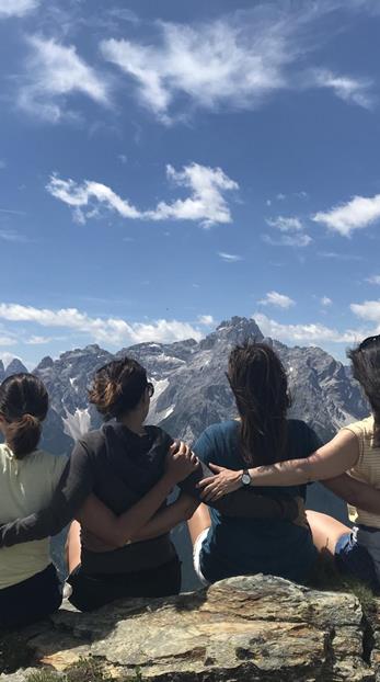 Yoga tra le montagne